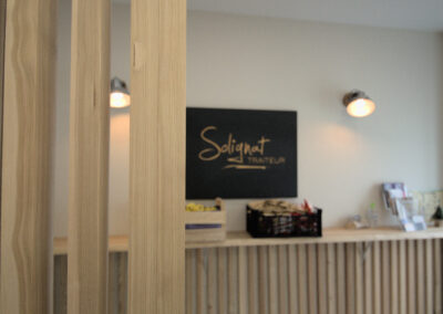 Aménagement intérieur de Solignat Traiteur – Chanat-la-Mouteyre (63)
